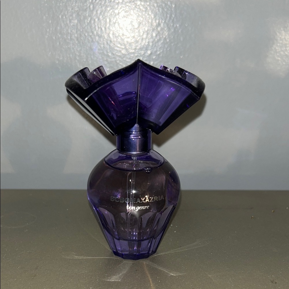 BCBGMaxAzria bon genre perfume